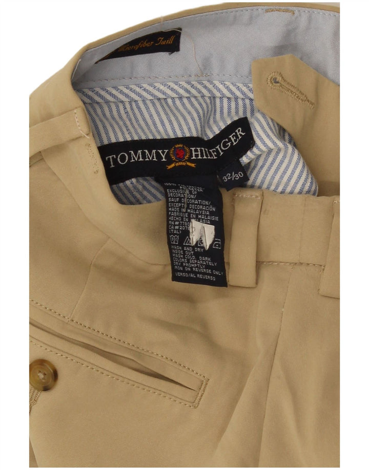 Pantaloni chino slim da uomo Tommy Hilfiger W32 L30 poliestere beige