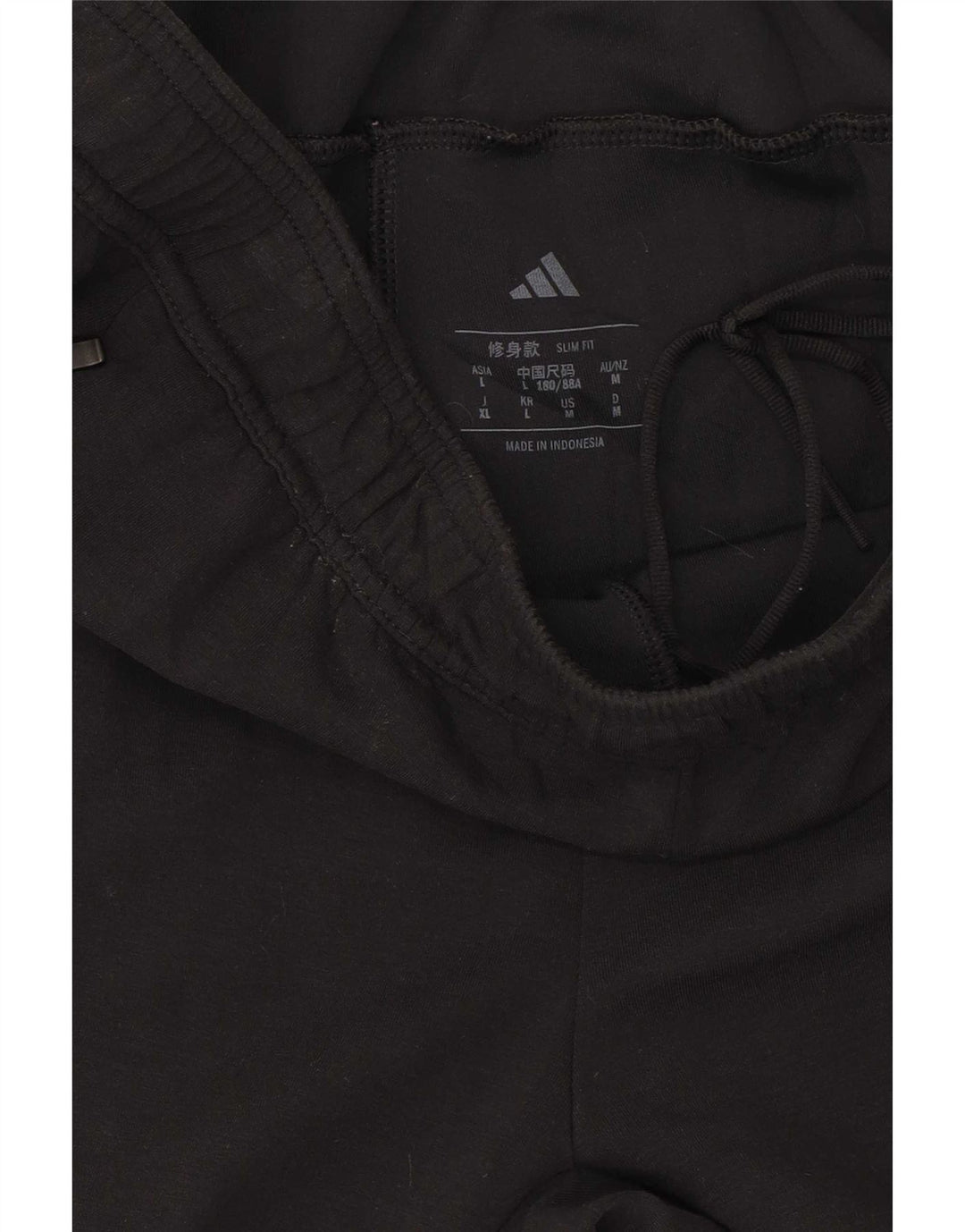 Pantaloni da tuta Adidas Aeroready Slim Fit da uomo di colore nero medio