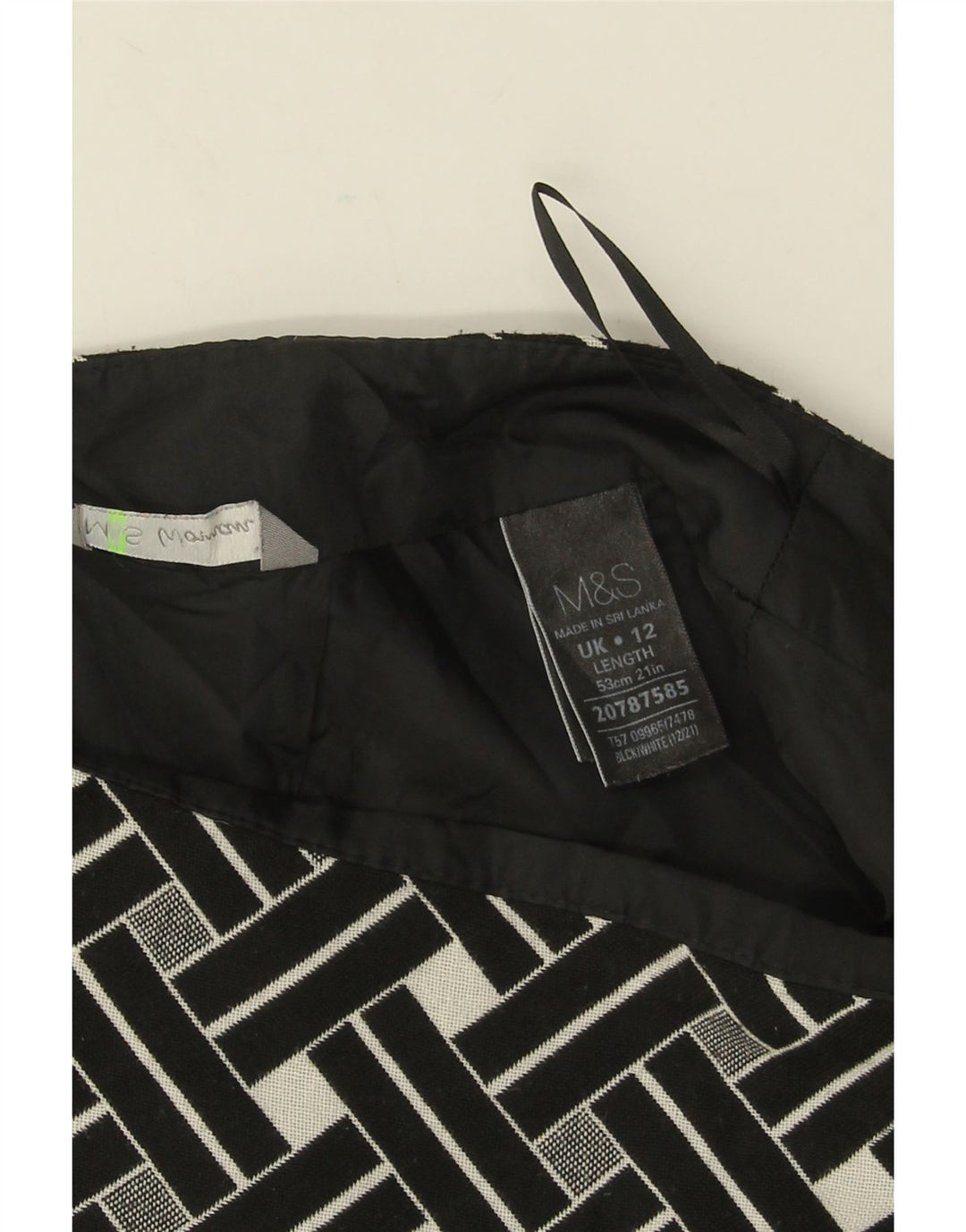 Gonna dritta da donna Marks & Spencer UK 12 media W32 nera geometrica