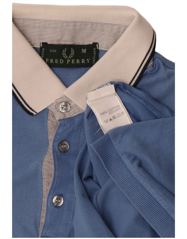Polo da uomo Fred Perry in cotone color block blu medio