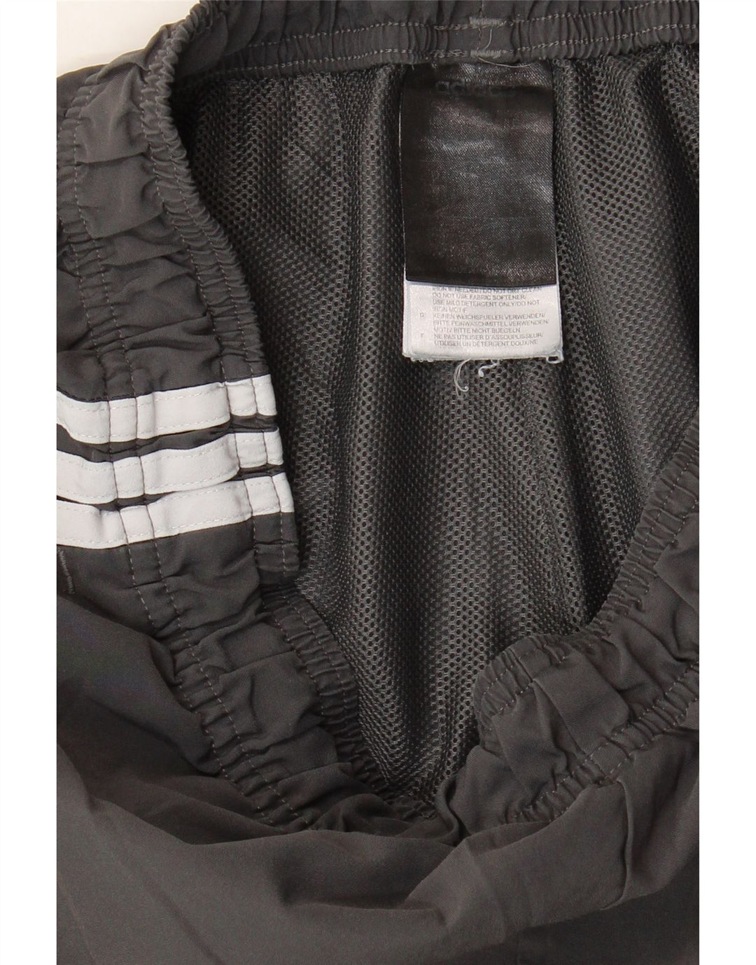 Pantaloncini sportivi Adidas da uomo in poliestere grigio medio