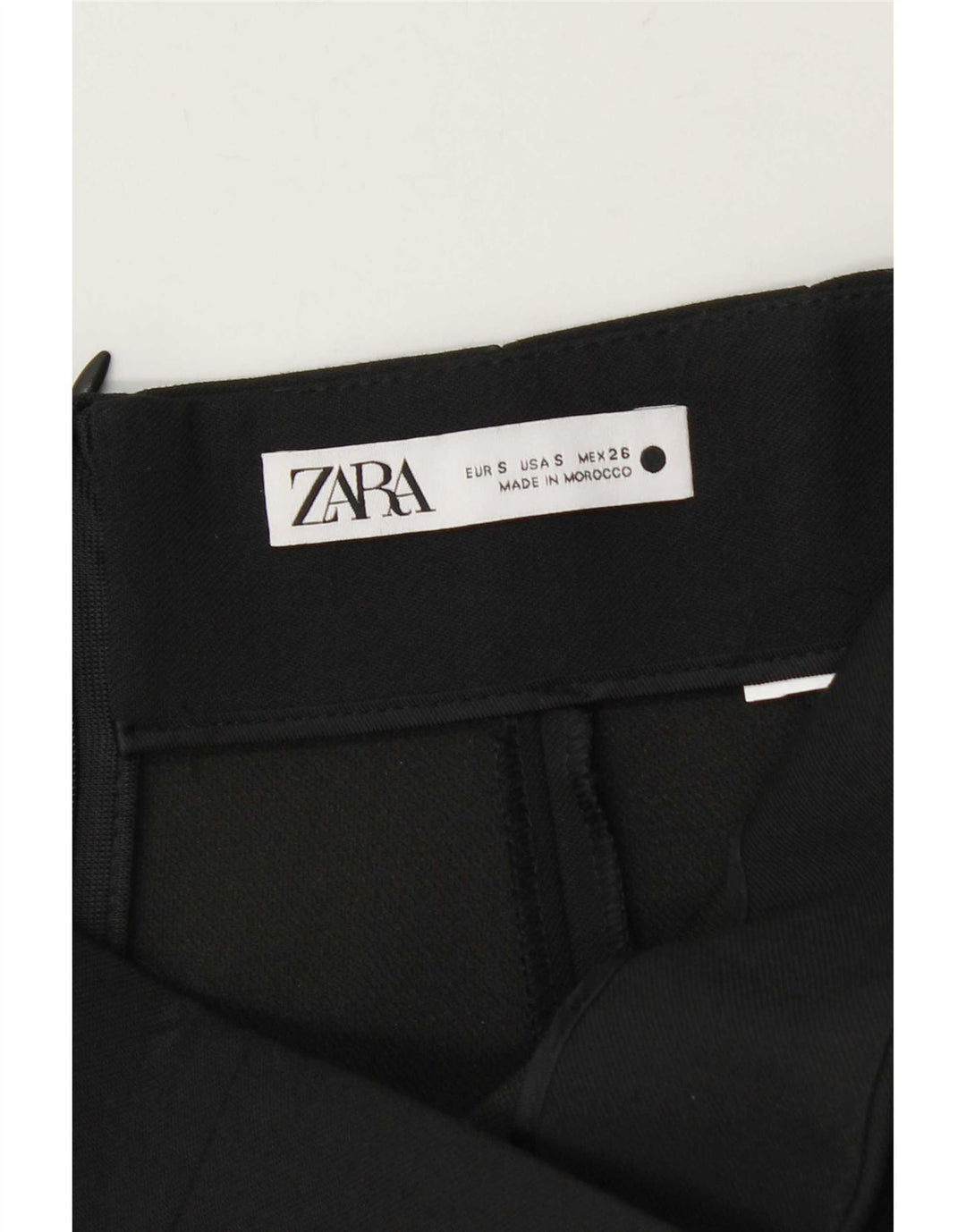Gonna corta da donna Zara Taglia piccola W26 Nera