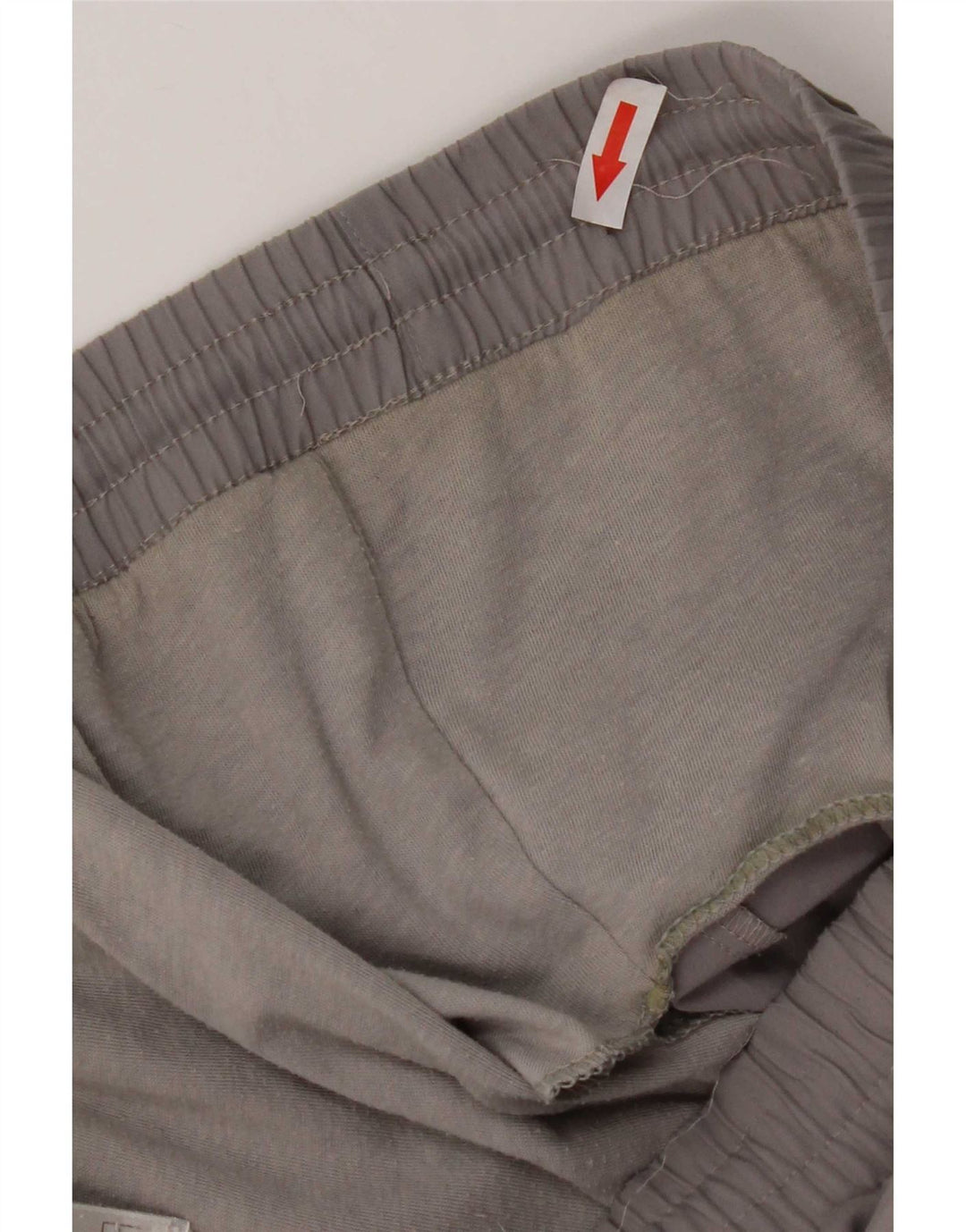 Pantaloncini sportivi Adidas da uomo in poliestere grigio medio