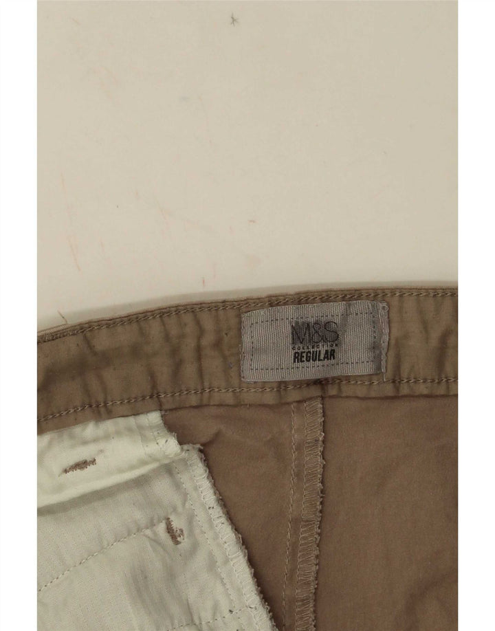 Pantaloncini chino regolari da uomo Marks & Spencer W34 Large Beige