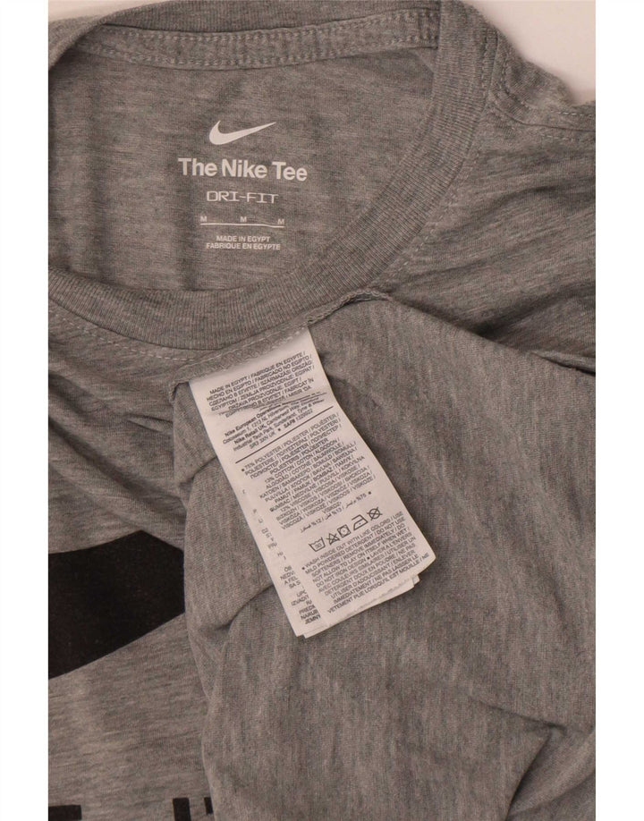 T-shirt grafica Nike Dri Fit da uomo in poliestere chiazzato grigio medio