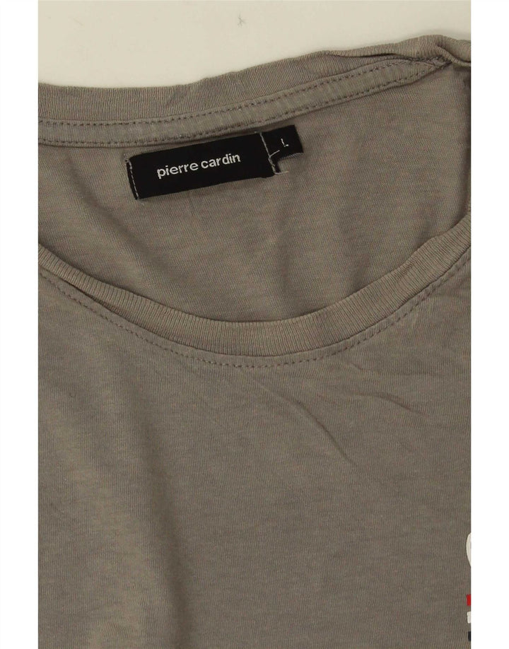 T-shirt grafica da uomo Pierre Cardin grande grigia