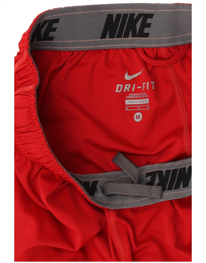 Pantaloncini sportivi Nike Dri Fit da uomo di colore rosso medio