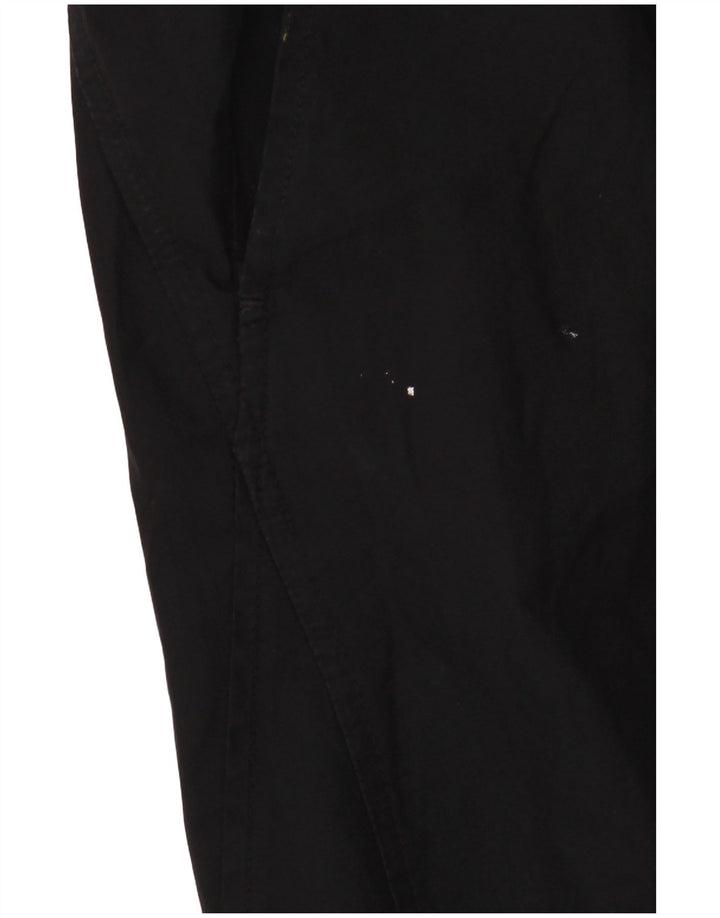 Pantaloni da tuta Nike da uomo di colore nero medio