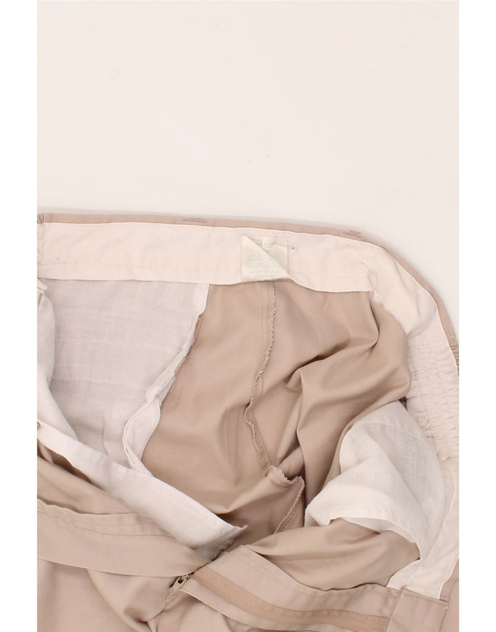 VINTAGE Womens Chino Shorts W36 Large Beige Polyester Vintage Vintage and Second-Hand Vintage from Messina Hembry 