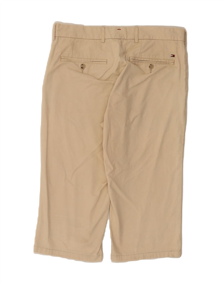 TOMMY HILFIGER Mens Bermuda Shorts W32 Large Beige Cotton Vintage Tommy Hilfiger and Second-Hand Tommy Hilfiger from Messina Hembry 