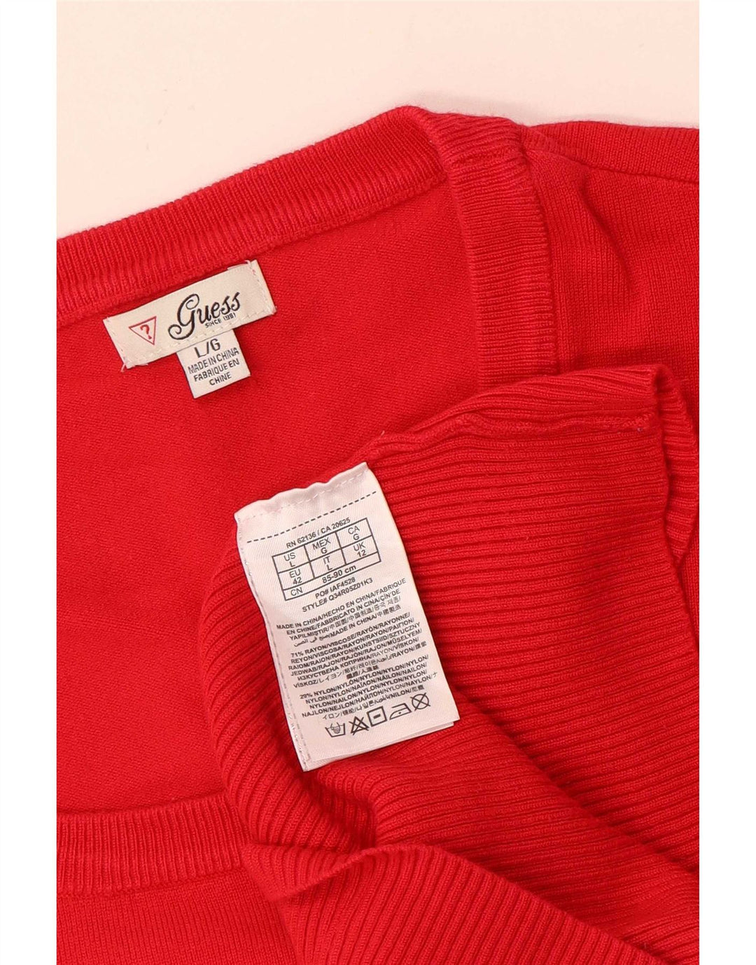 Guess Maglione da donna con scollo a barchetta con grafica UK 12 Rayon rosso medio