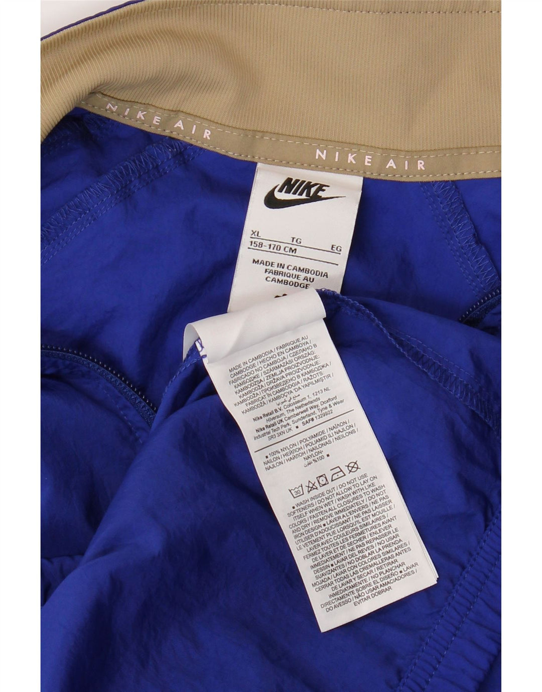 NIKE Boys Graphic Full Tracksuit 13-14 Years XL Blue Nylon