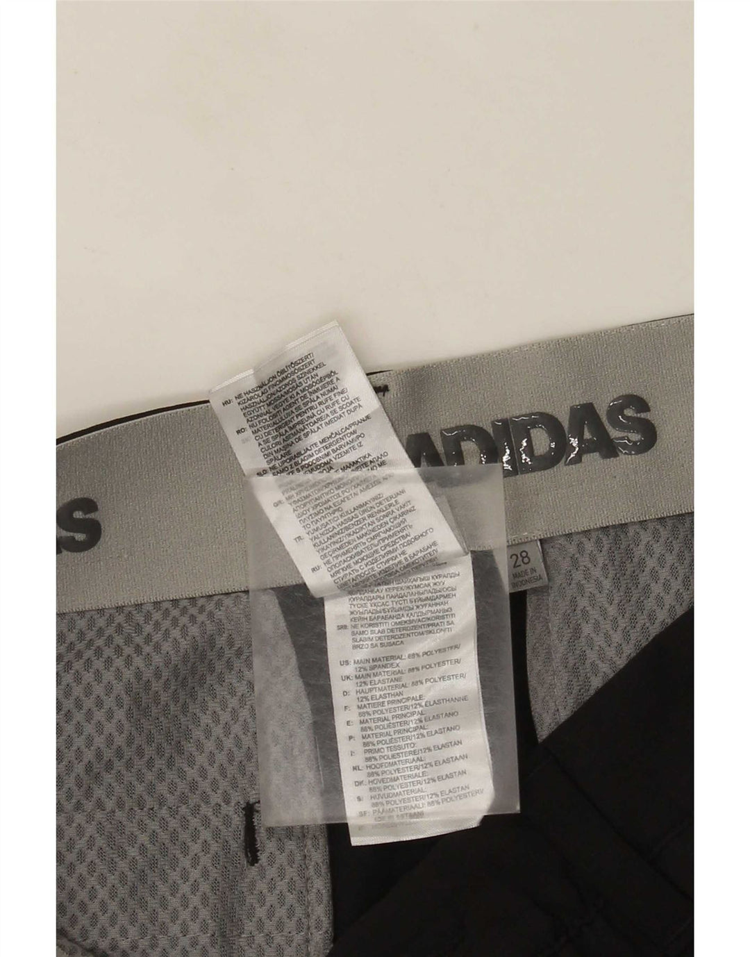 Pantaloncini chino da uomo Adidas W28 piccoli poliestere nero