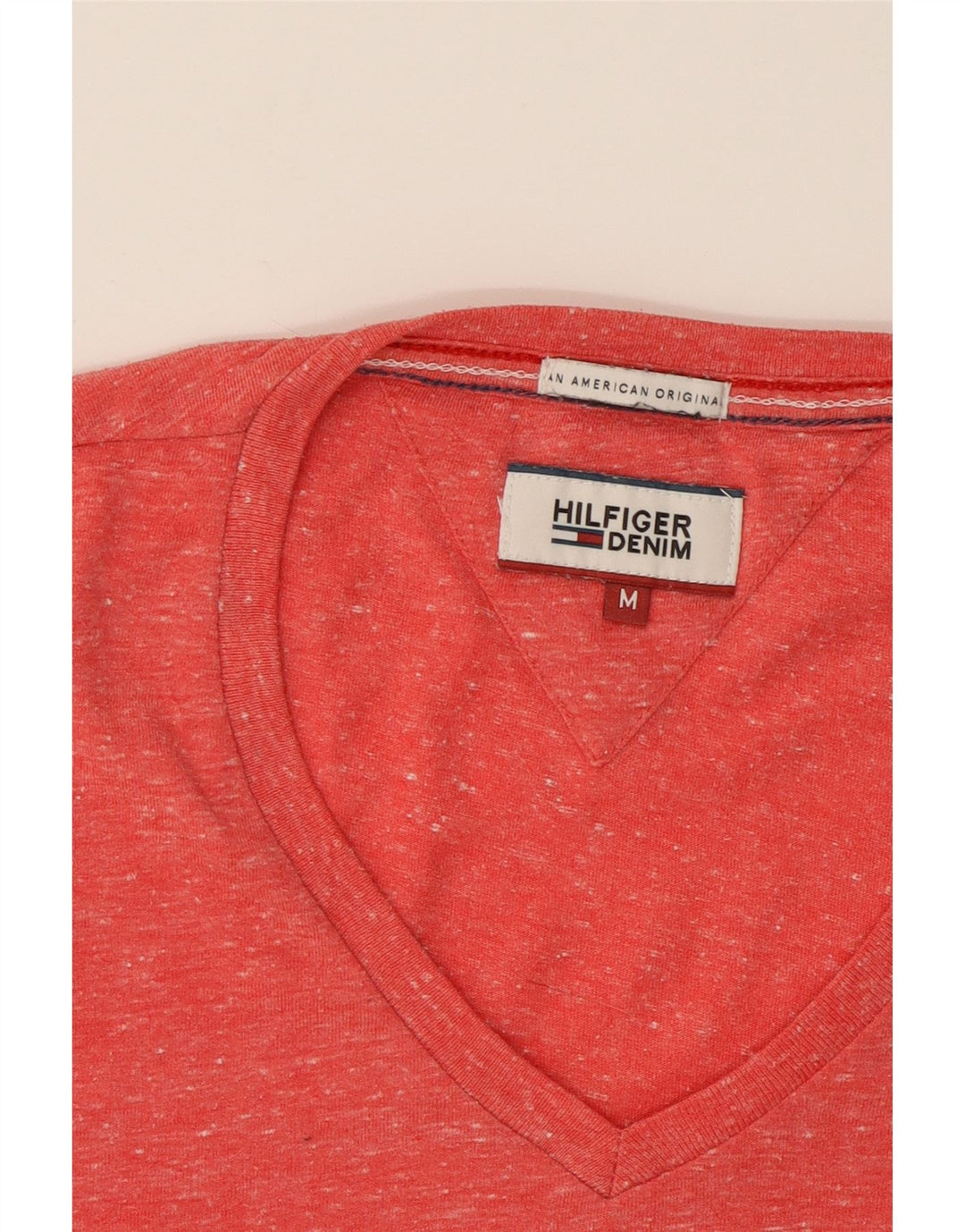 TOMMY HILFIGER Mens T-Shirt Top Medium Pink Flecked Polyester Vintage Tommy Hilfiger and Second-Hand Tommy Hilfiger from Messina Hembry 