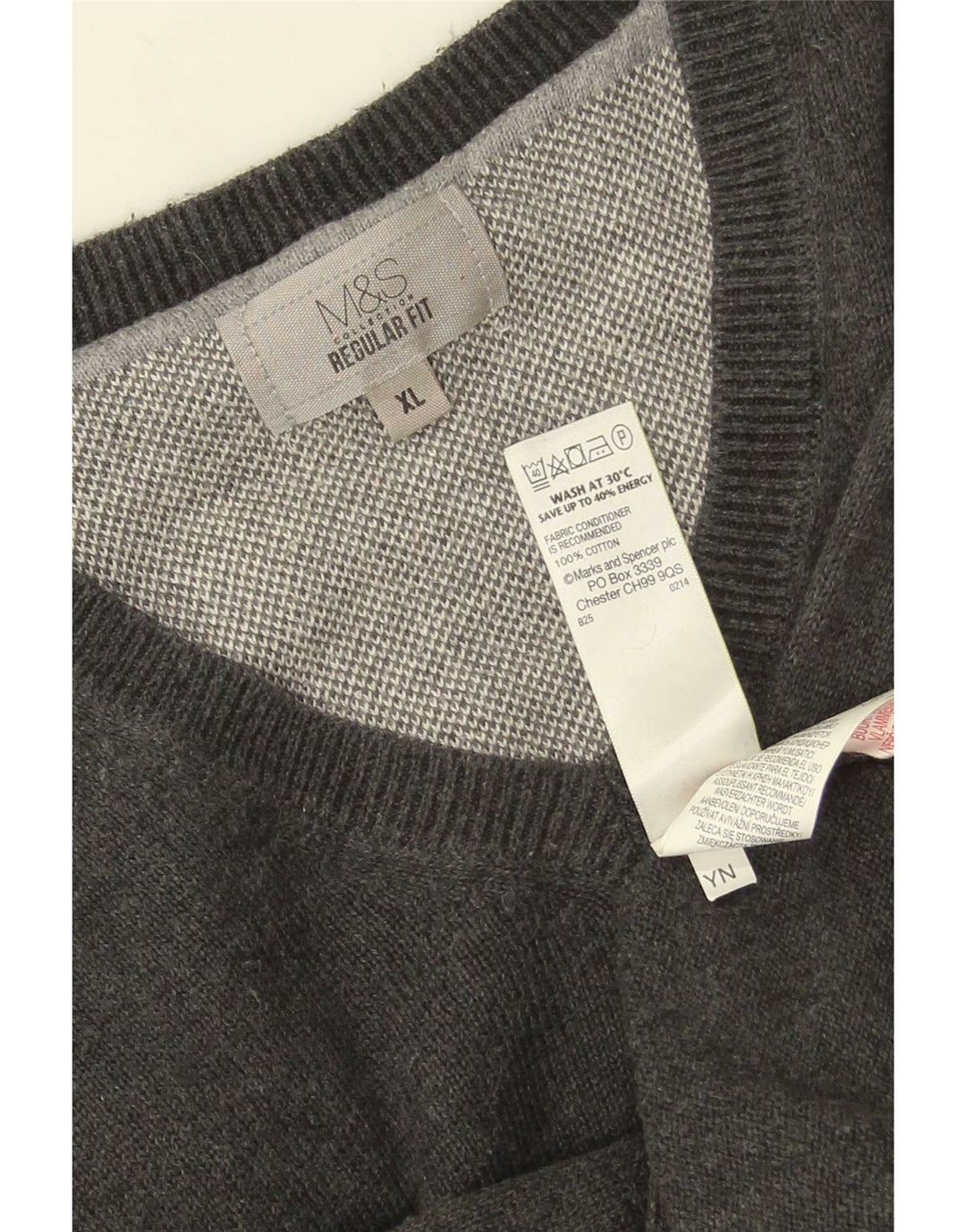 Maglione da uomo Marks & Spencer vestibilità regolare con scollo a V XL in cotone grigio