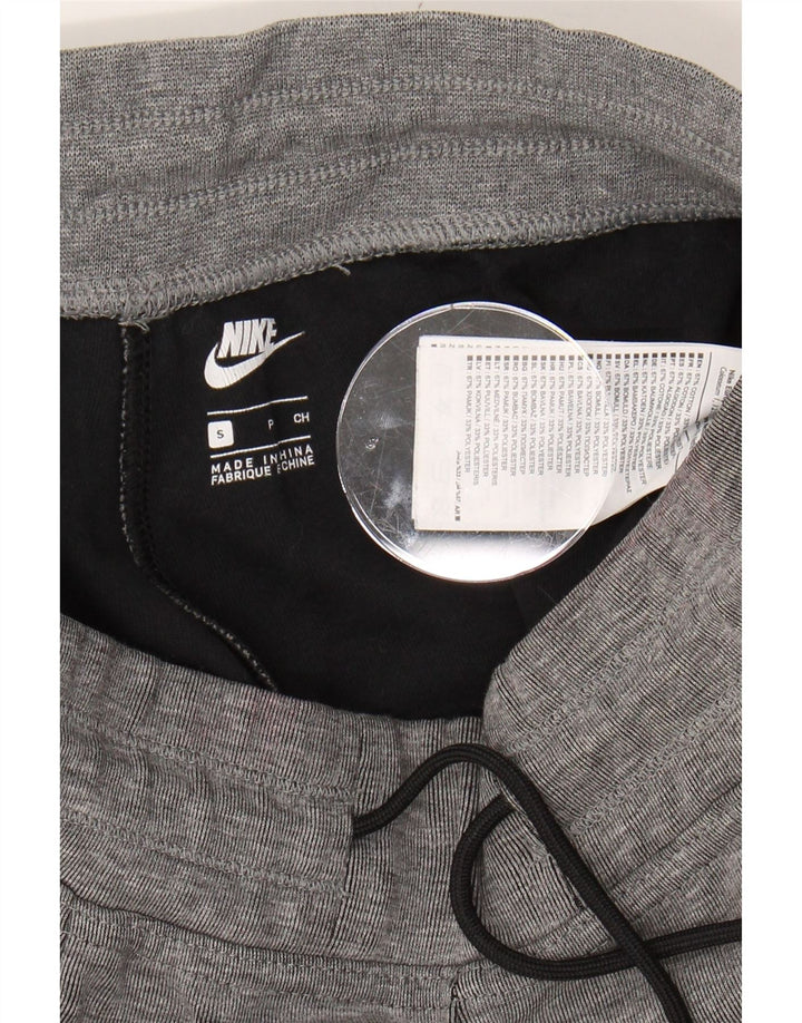 NIKE Mens Sport Shorts Small  Grey Cotton Vintage Nike and Second-Hand Nike from Messina Hembry 