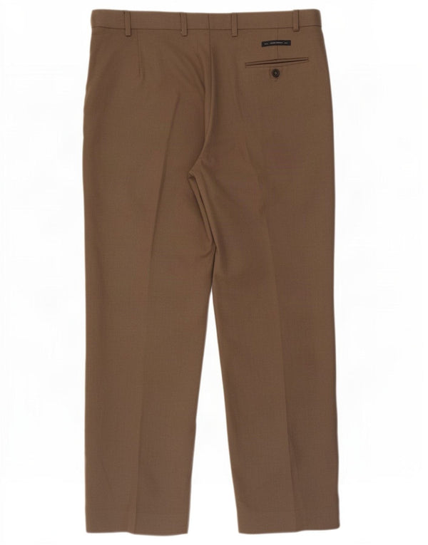 Pantaloni da abito vestibilità regolare Marks & Spencer da uomo W40 L31 poliestere marrone