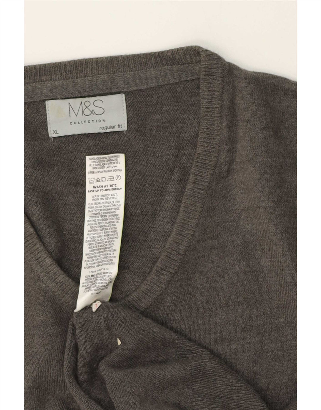 Maglione da uomo Marks & Spencer vestibilità regolare con scollo a V XL grigio acrilico