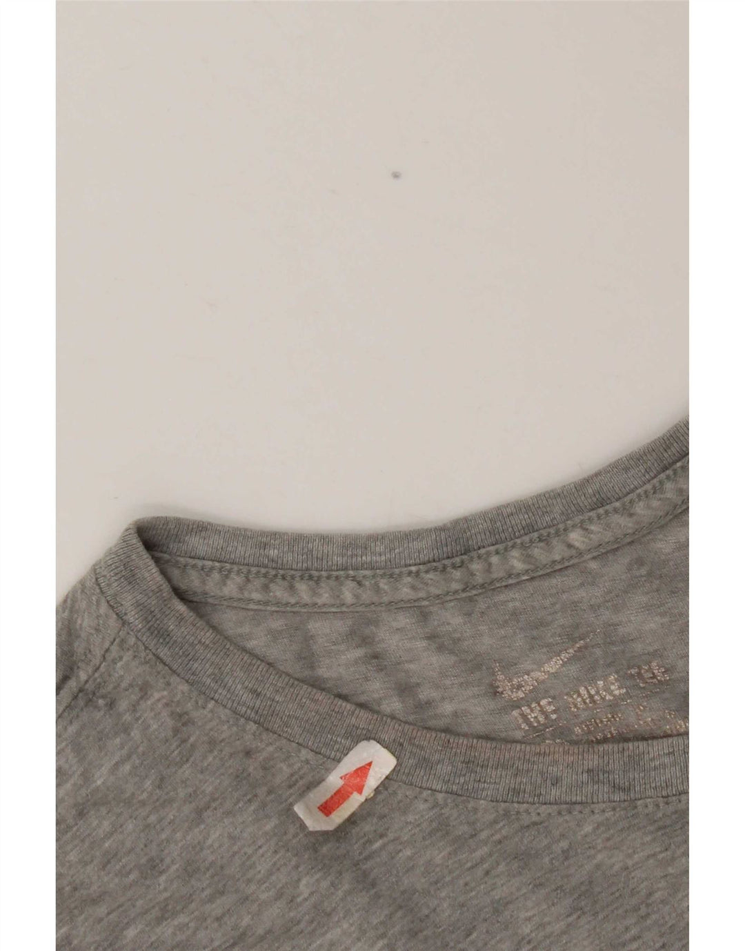 T-shirt grafica Nike Air Max da uomo in cotone grigio medio