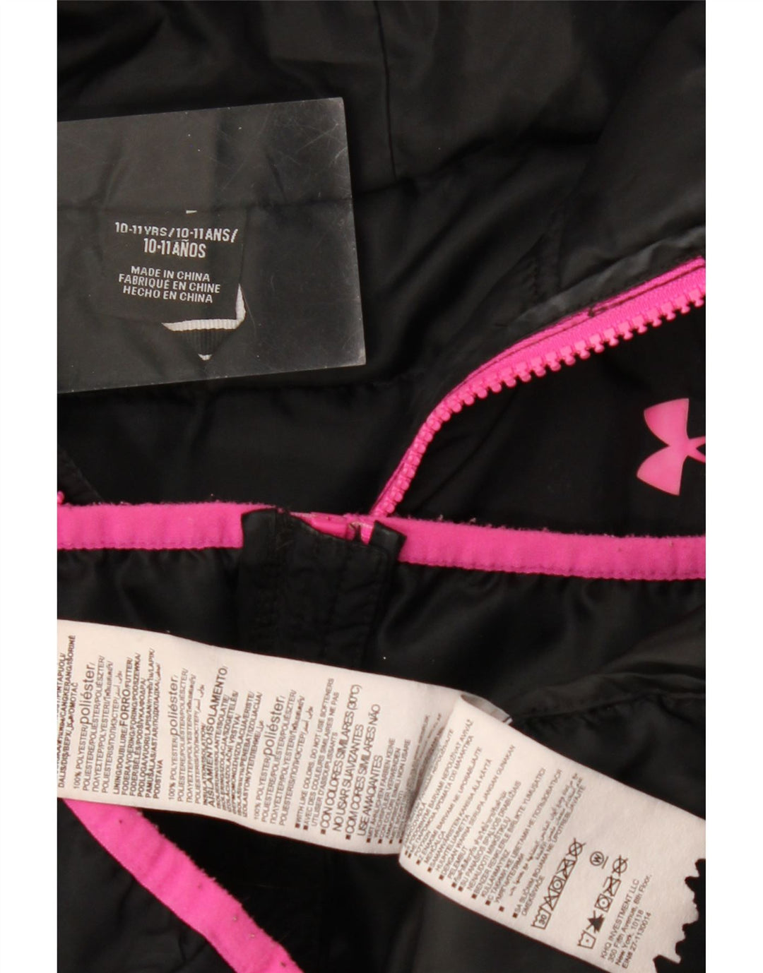 Giacca imbottita con cappuccio grafica per ragazze Under Armour 10-11 anni in poliestere nero