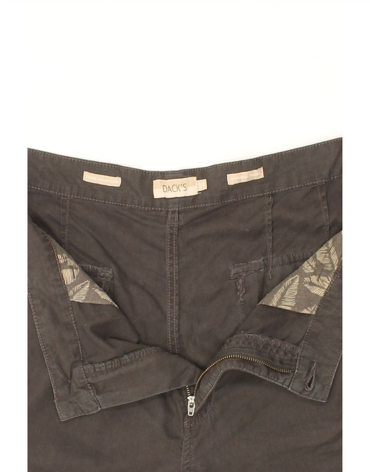 DACK'S Mens Chino Shorts IT 54 2XL W38  Grey Linen Vintage Dack's and Second-Hand Dack's from Messina Hembry 