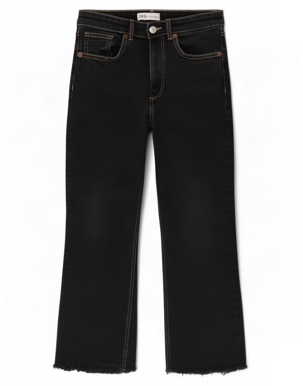 Jeans corti da donna Zara EU 38 piccoli W28 L24 neri