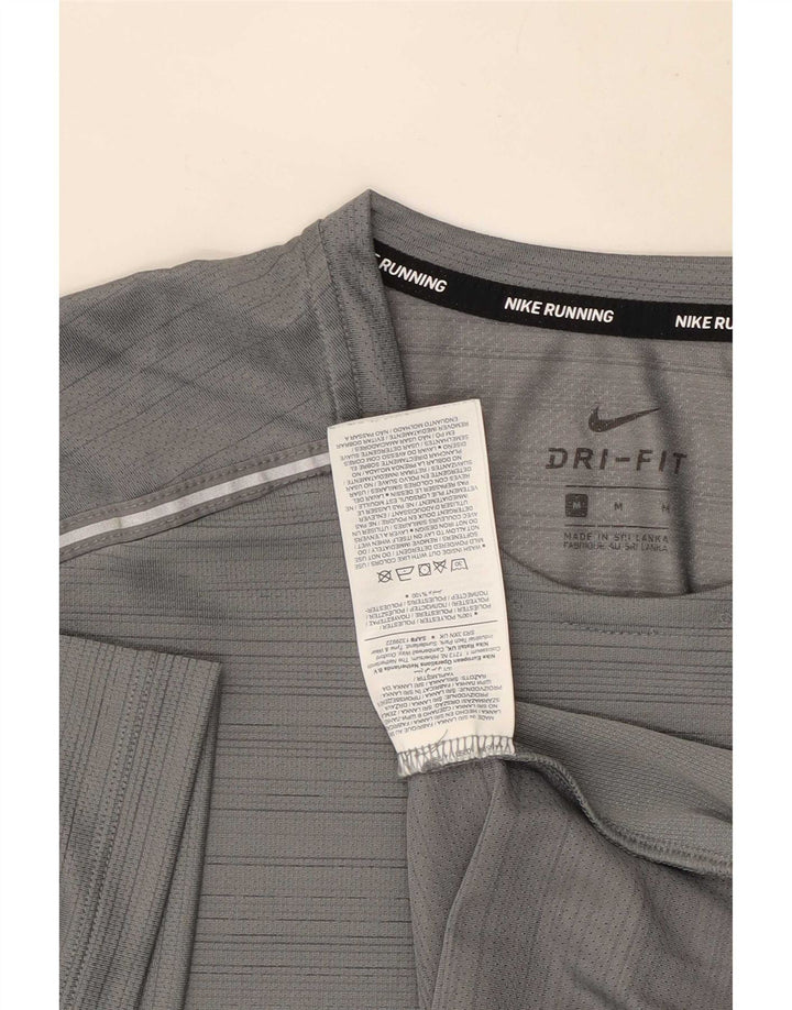 T-shirt Nike da uomo Dri Fit in poliestere a righe grigio medio