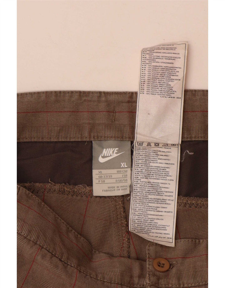 Pantaloncini cargo da uomo Nike XL W38 in cotone a quadri grigi