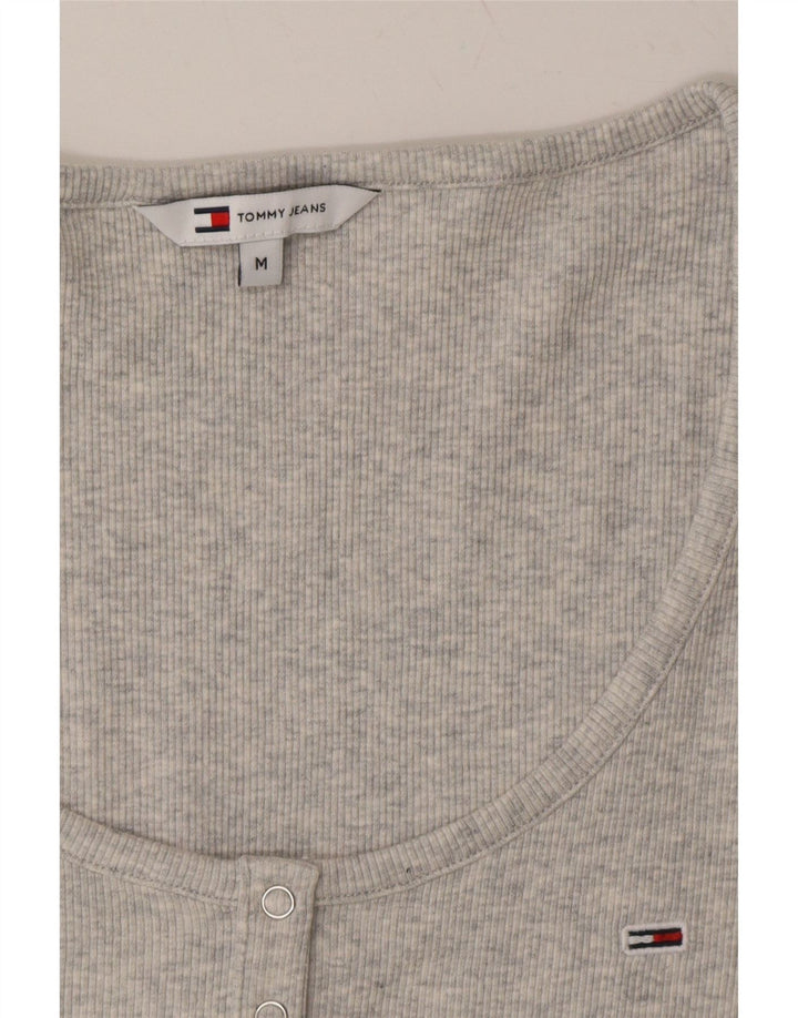 TOMMY HILFIGER Womens T-Shirt Top UK 12 Medium Grey Cotton Vintage Tommy Hilfiger and Second-Hand Tommy Hilfiger from Messina Hembry 