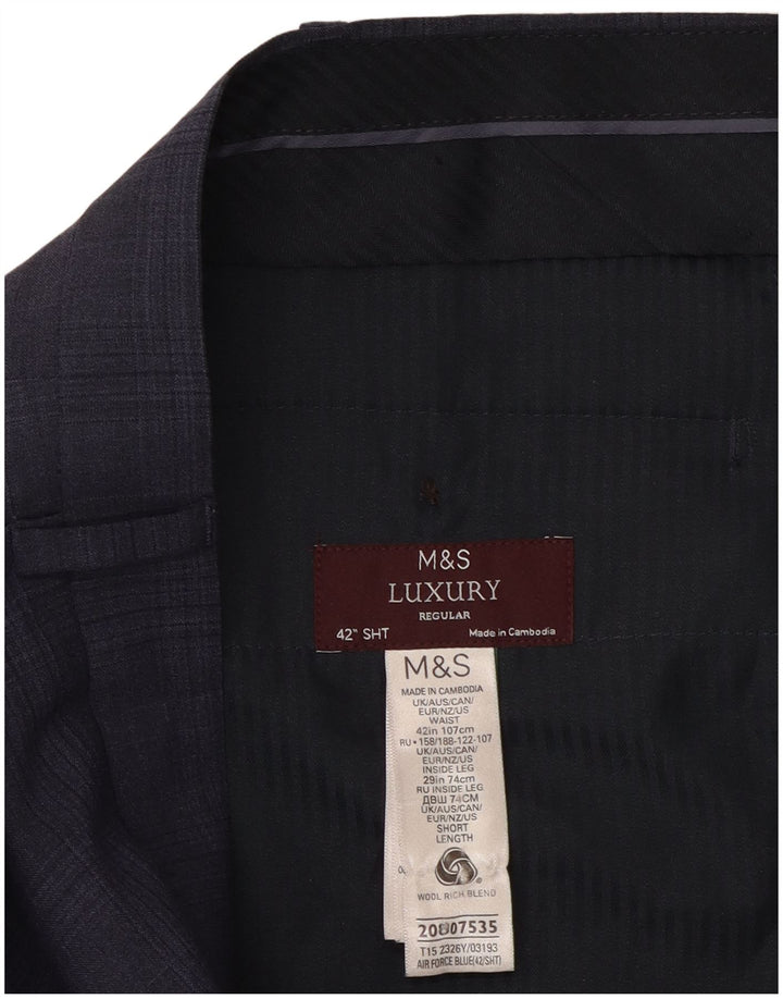 Pantaloni da abito regolari da uomo Marks & Spencer W42 L29 Lana a quadri blu navy